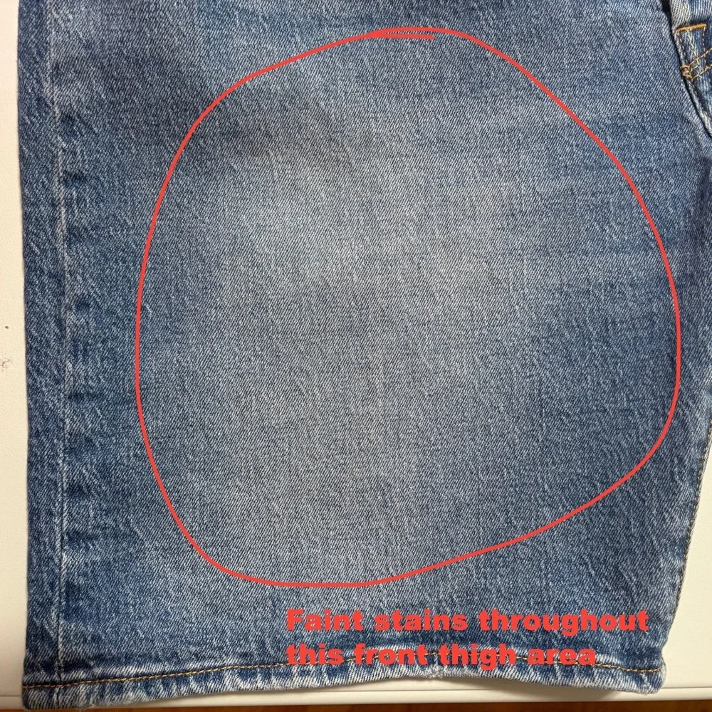 Levi's 501 Denim Jean‎ Shorts Mens 42 Blue Distressed Button Fly Bermuda Jorts